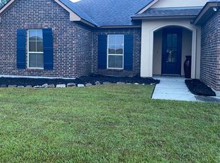 6695 Royal Oaks Ct, Zachary, LA 70791