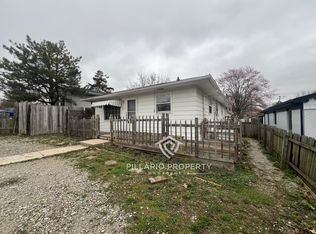 805-805 1/2 S Worth Ave, Indianapolis, IN 46241