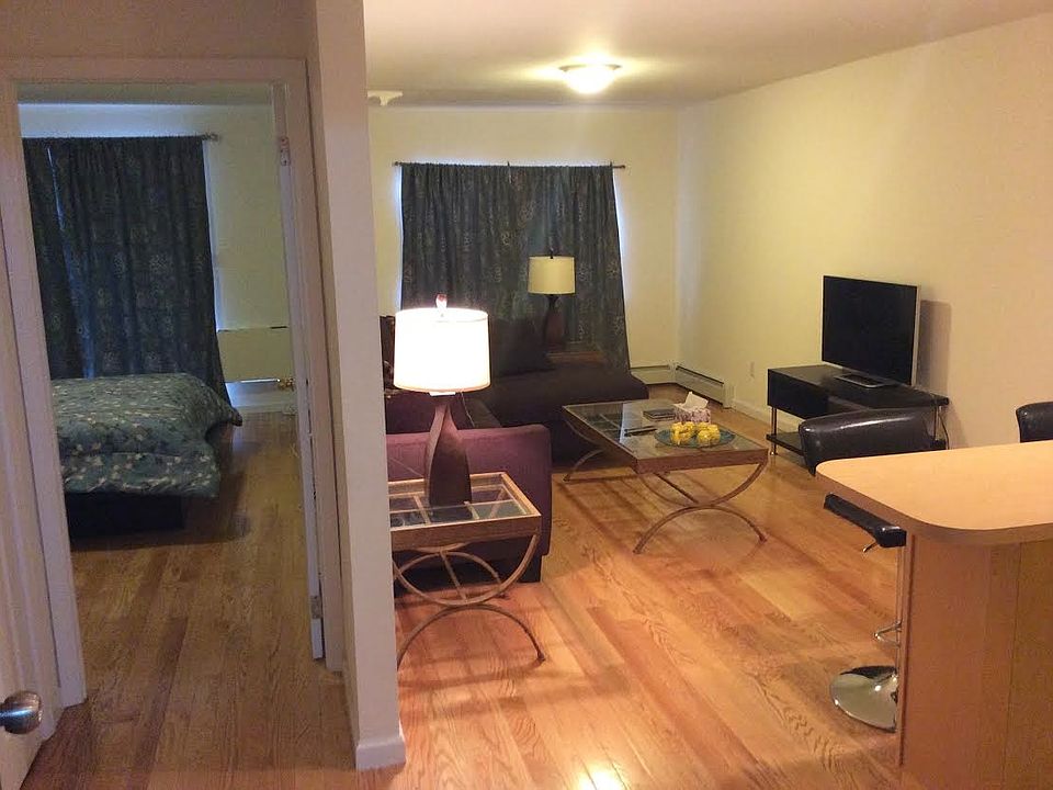1st image of 13524 37th Ave