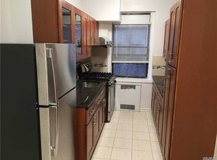 4035 Ithaca St APT 2L, Flushing, NY
