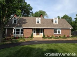 623 N Ballas Rd, Saint Louis, MO 63122