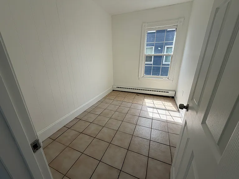 51 Cleveland St #2 — Photo 3