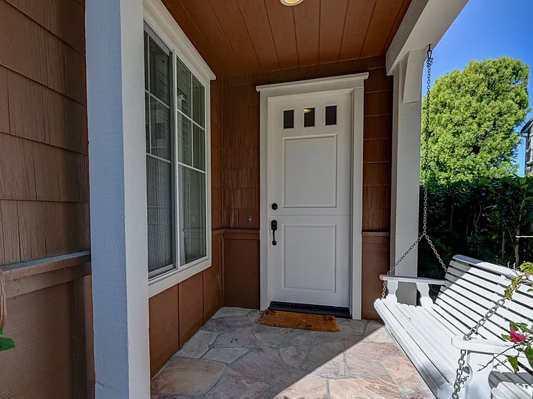 1 Chimney Ln — Photo 3