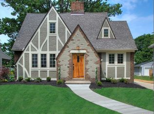 1570 Saint Charles Ave, Lakewood, OH 44107