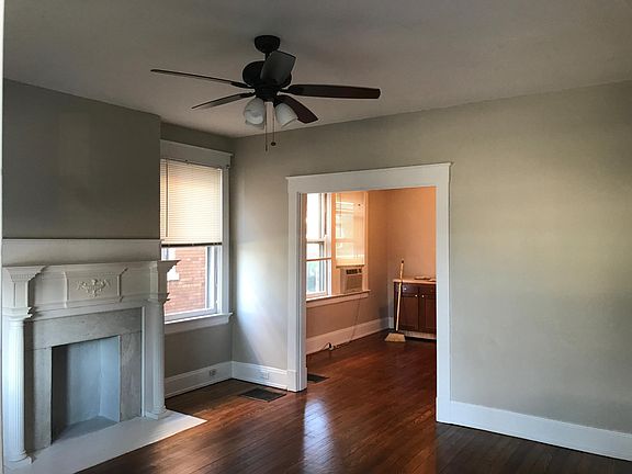 4th image of 2915 Robertson Ave #1