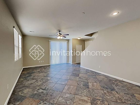 4th image of 9048 Pinion Juniper Ct