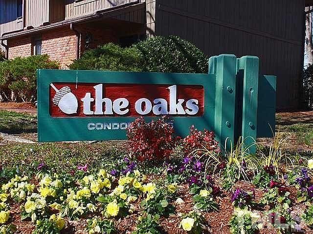 The Oaks - great locatio