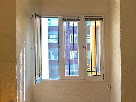 3rd image of 4515 Burke Ave N APT 10