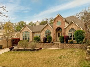 1102 Woodbine St, Arlington, TX 76012