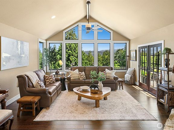 3rd image of 32440 SE 54th Street