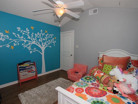 3rd image of 11180 Triple Crown Dr