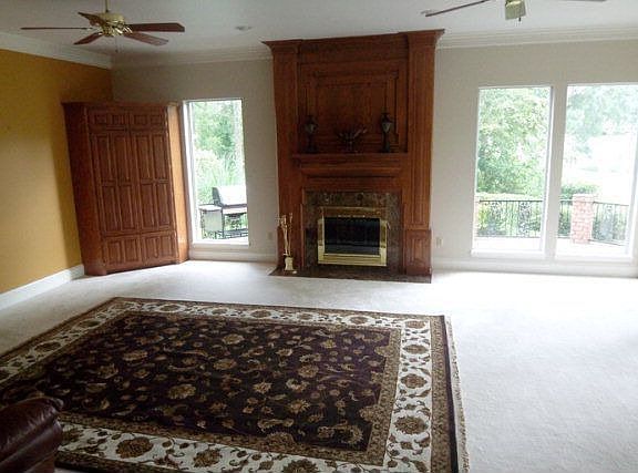 5th image of 107 Augusta Dr