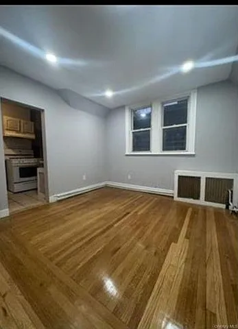 212 Buena Vista Ave #3-F — Photo 3