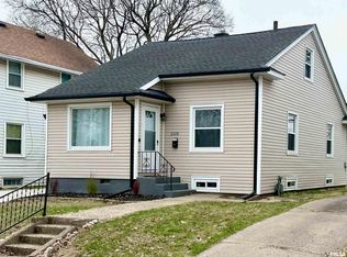 3228 16th Ave, Rock Island, IL