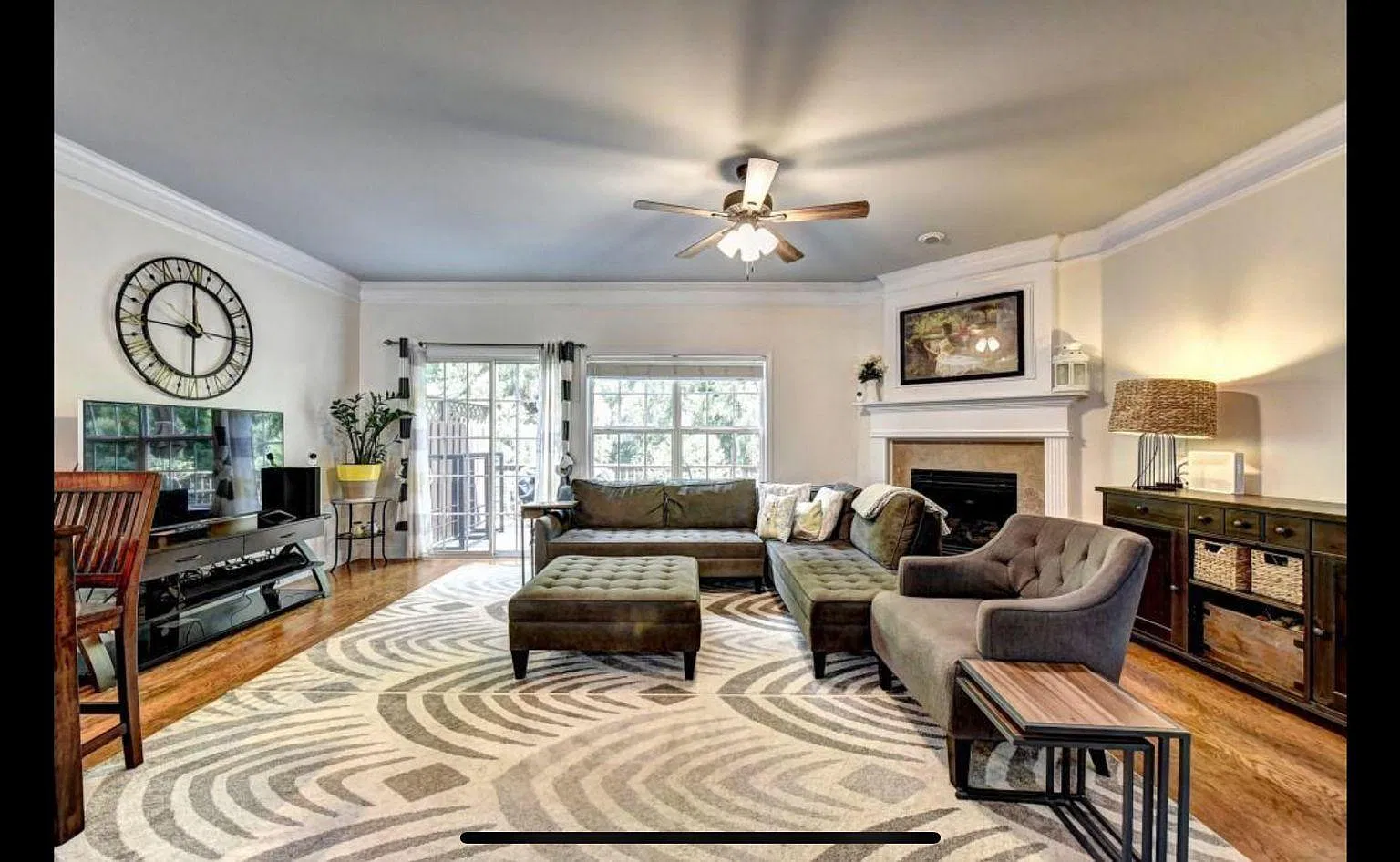 4 bed, 3.5 bath, 2080 sqft, $2,750 — Photo 1