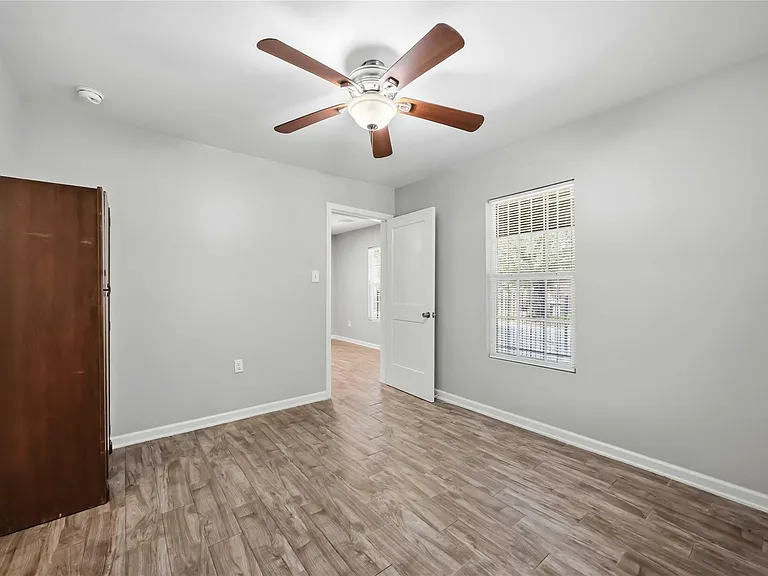 2814 Francis St — Photo 8