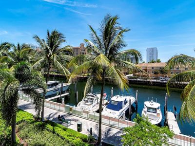 2950 NE 188th St APT 202, Aventura, FL, 33180