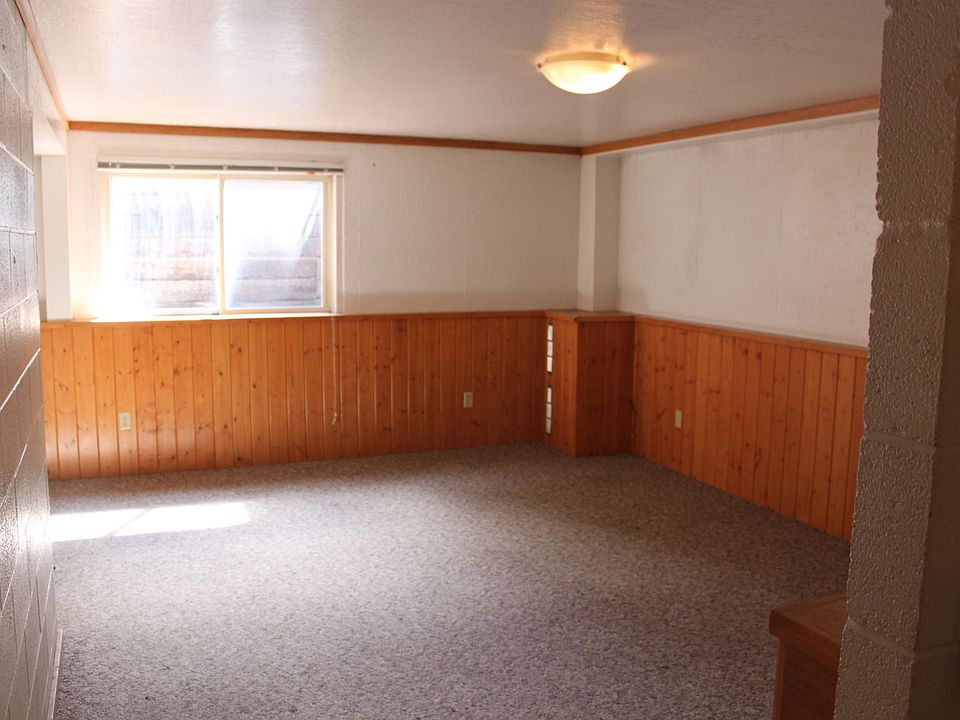 1st image of 913 Stephens Ave #B