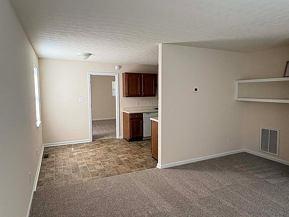 5th image of 1611 Flanigan Ct APT 1