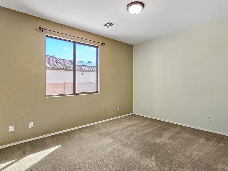 14226 W Wethersfield Rd — Photo 24