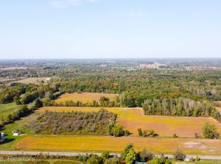 8390 Sparling Rd, Goodells, MI 48027