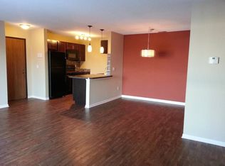 2647 Starboard Ct SE APT 201, Grand Rapids, MI 49512