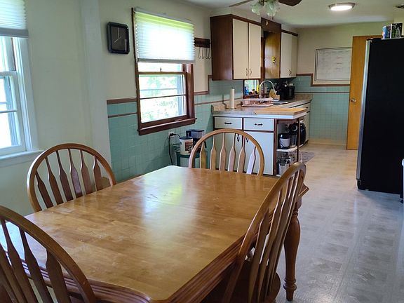 4th image of 222 Frankhauser Rd