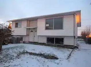 9506 107th Ave #1A, Grande Prairie, AB T8V1K8