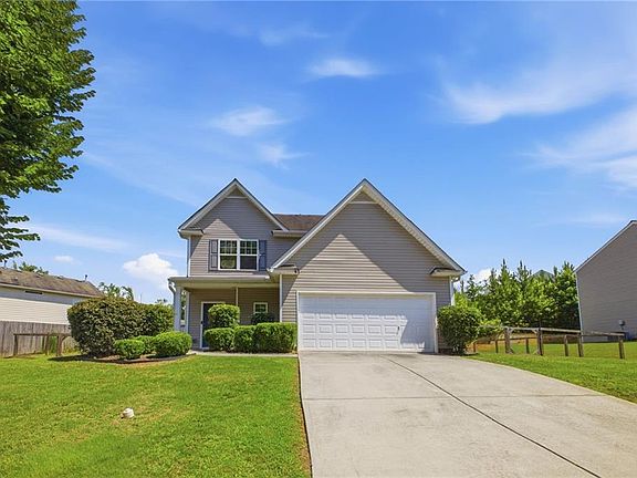 2nd image of 105 Comet Ct