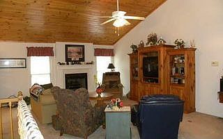 2nd image of 290 Muir Dr
