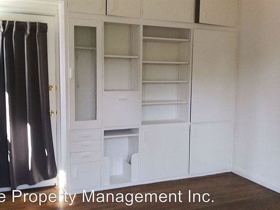 5th image of 3137 Kelton Ave