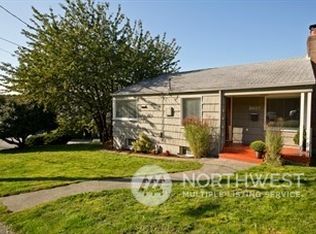 2627 13th Ave W, Seattle, WA 98119