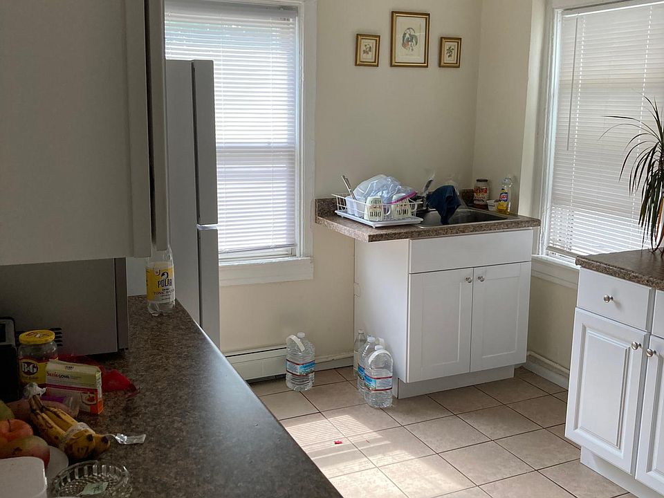 1st image of 167 N 12th St #1