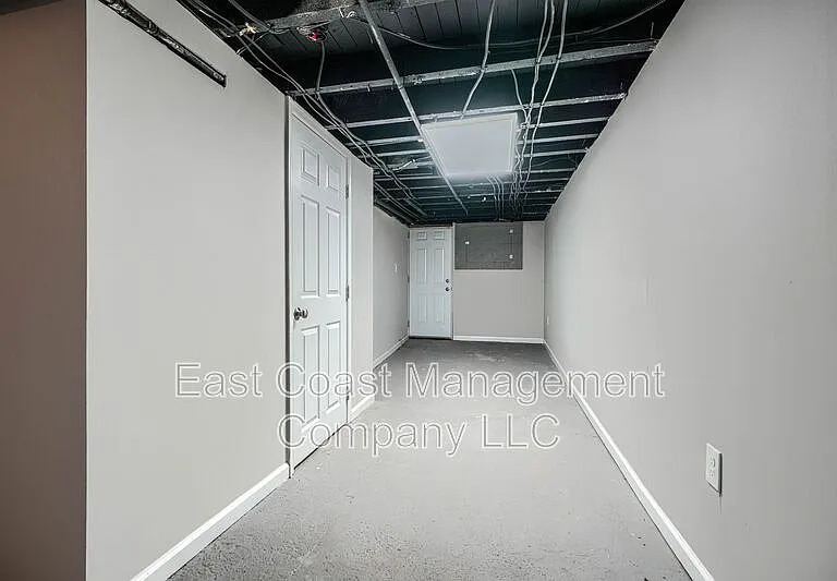 1514 E Federal St — Photo 27