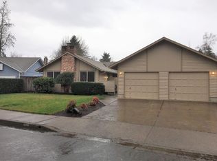 2847 Applewood Ln, Eugene, OR 97408