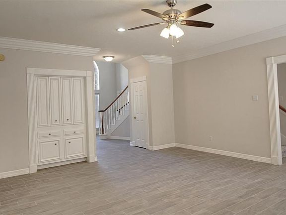 5th image of 20507 Chapel Glen Ct