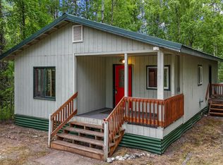 13695 N Willow Dr, Palmer, AK 99688