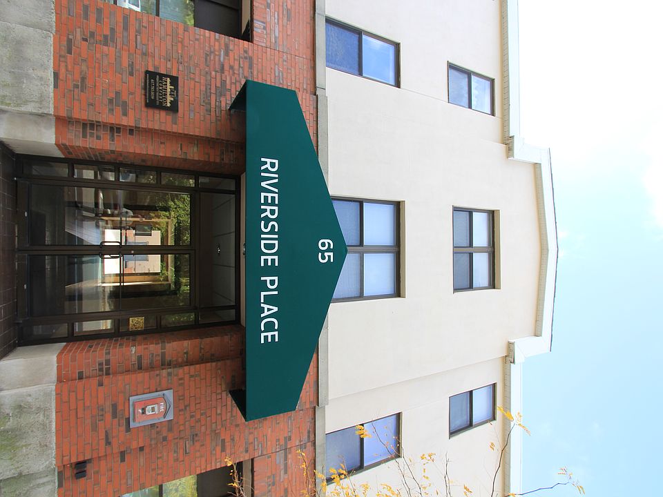 2nd image of 8 Riverside St #08-0R1