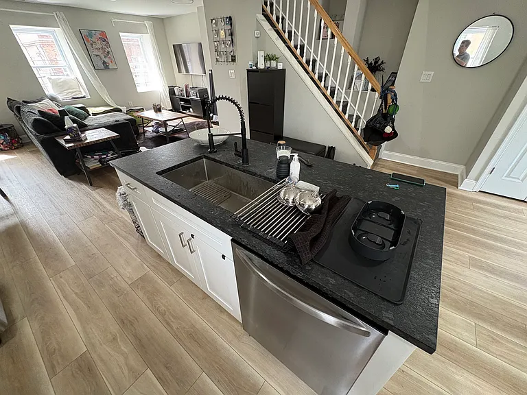 5535 Ridge Ave #C — Photo 3