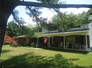 67 Onderdonk Rd, Warwick, NY 10990