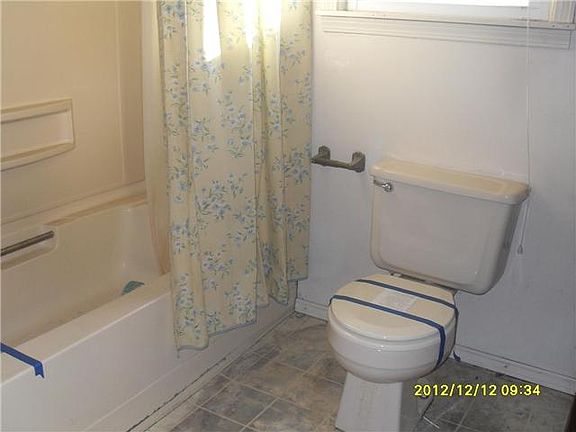 4th image of 525 W Battell St
