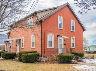 100 Reading Ln, Montoursville, PA