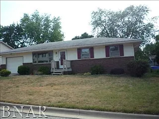 703 Lara Rd photo 1
