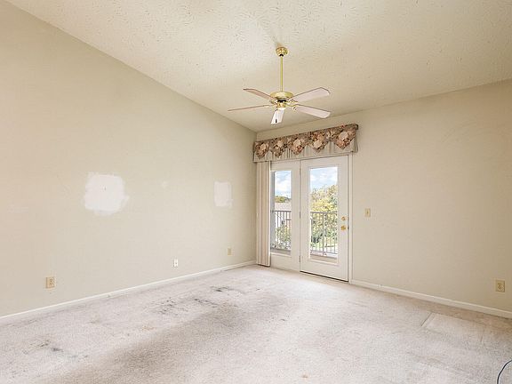 5th image of 10200 Crossbow Ct APT 11
