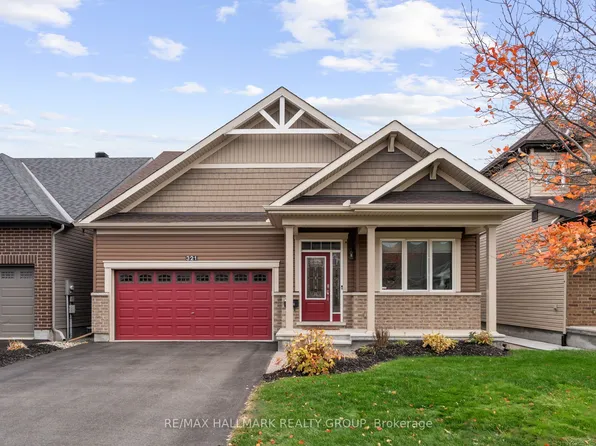 321 Hepatica Way, Ottawa, ON K4A 0Y9