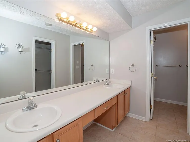 3513 Bracebridge Ct — Photo 33