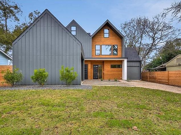 1st image of 1912 Romeria Dr #A