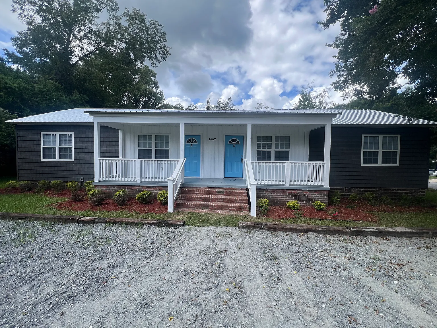 2 bed, $1,095 — Photo 1