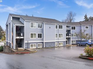 47 Eagle Crest Dr UNIT 15, Lake Oswego, OR 97035