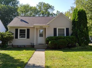 1004 Nicolet Ave, Green Bay, WI 54304